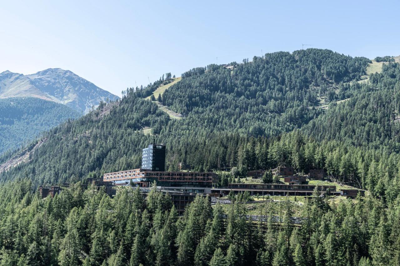 Gradonna Mountain Resort Chalets & Hotel Kals am Grossglockner Exterior photo