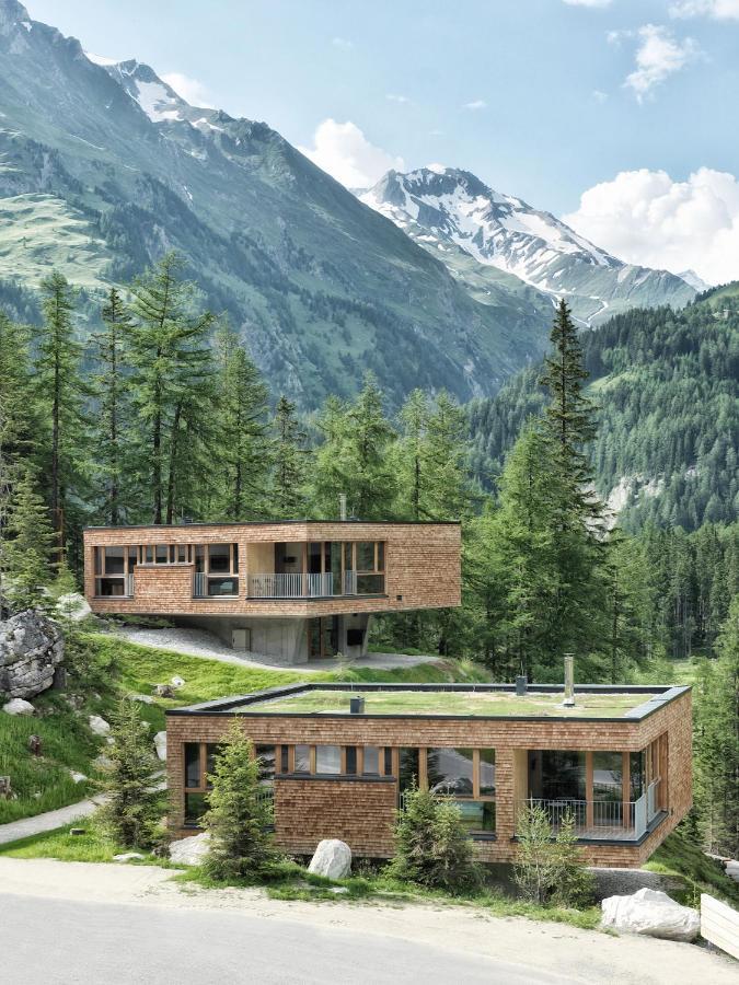 Gradonna Mountain Resort Chalets & Hotel Kals am Grossglockner Exterior photo