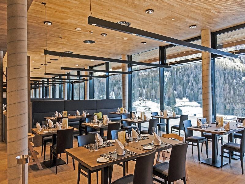 Gradonna Mountain Resort Chalets & Hotel Kals am Grossglockner Exterior photo
