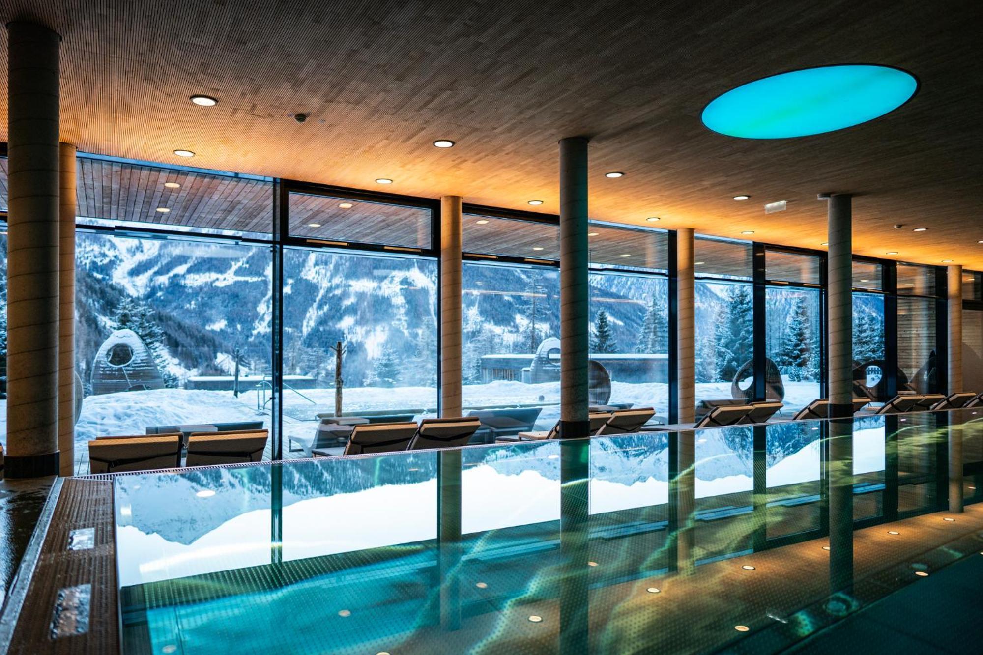 Gradonna Mountain Resort Chalets & Hotel Kals am Grossglockner Exterior photo