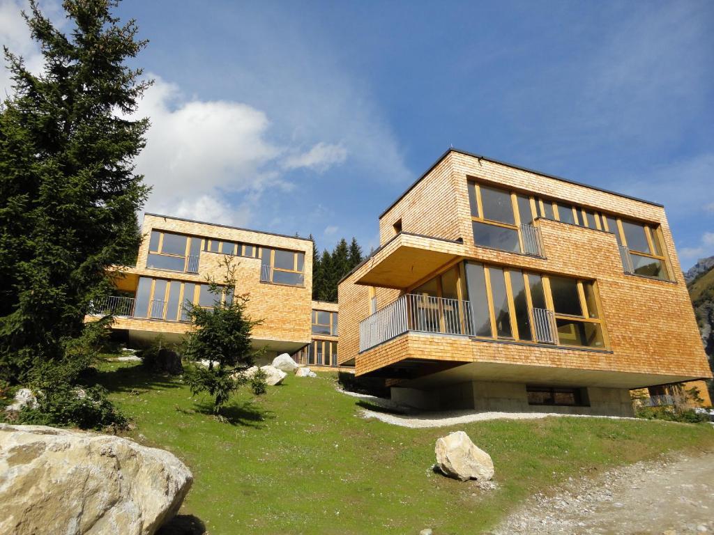 Gradonna Mountain Resort Chalets & Hotel Kals am Grossglockner Exterior photo