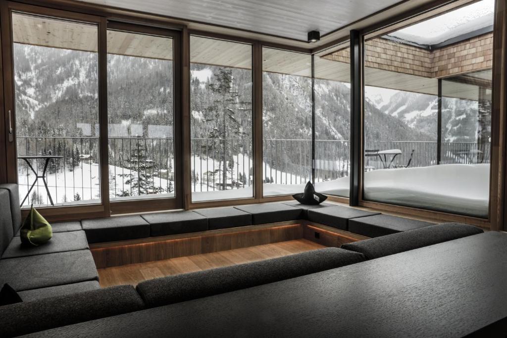 Gradonna Mountain Resort Chalets & Hotel Kals am Grossglockner Exterior photo