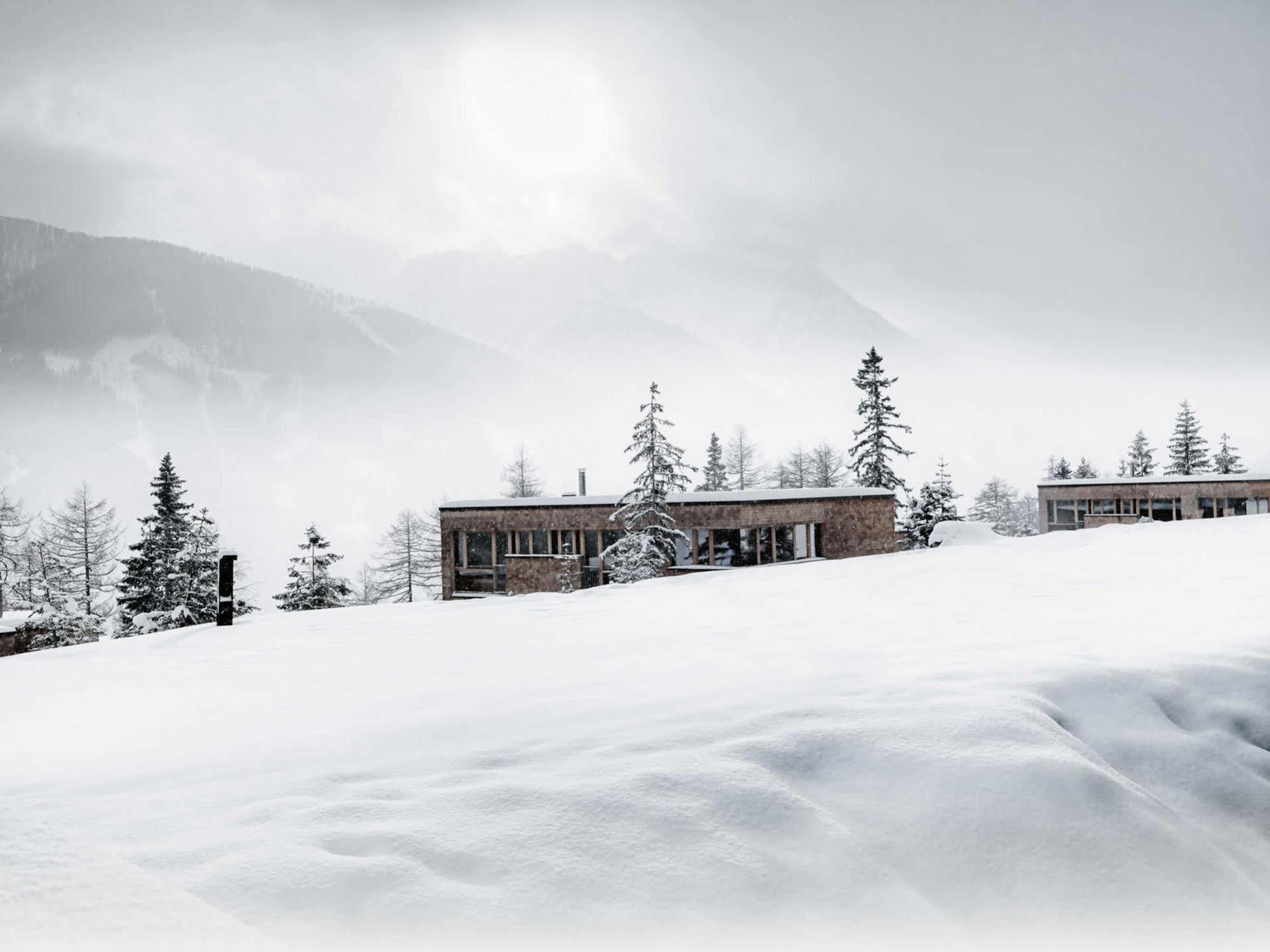 Gradonna Mountain Resort Chalets & Hotel Kals am Grossglockner Exterior photo